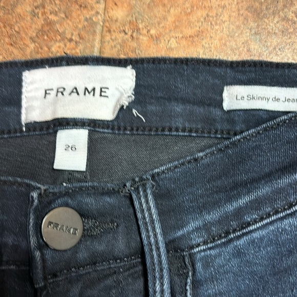 Frame Skinny Jeans - Picture 3 of 4